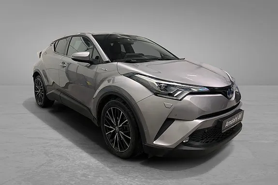 Toyota C-Hr 2018 photo 3