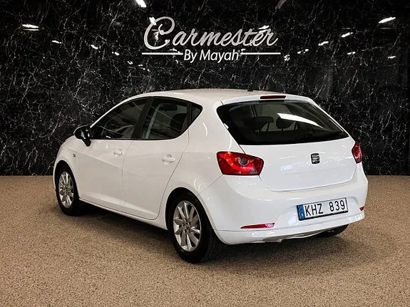 Seat Ibiza 2011 photo 3