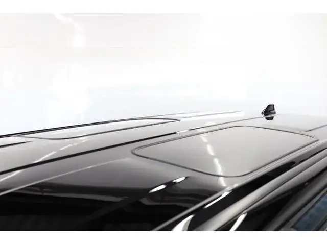 Toyota Vellfire 2025 photo 5