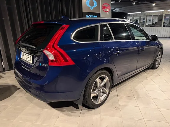 Volvo V60 2015 photo 4