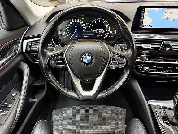 BMW 530I 2019 photo 5