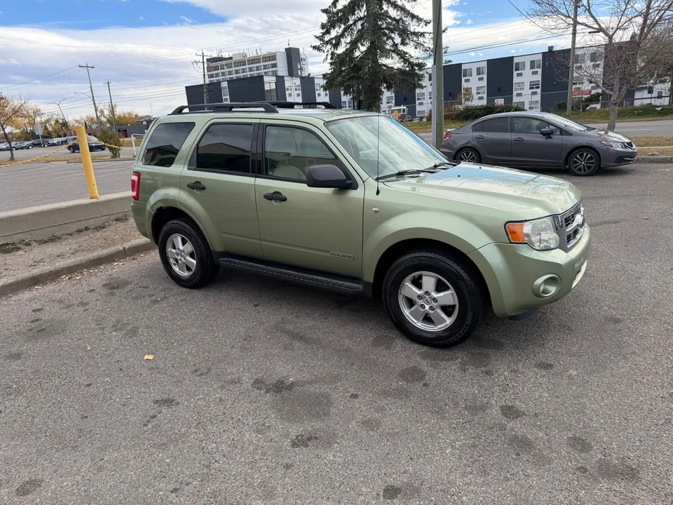 Ford Escape 2008 photo 3