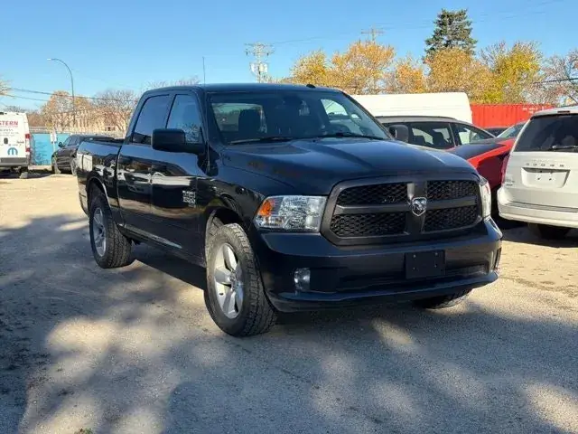 Ram 1500 Classic 2023 photo 2