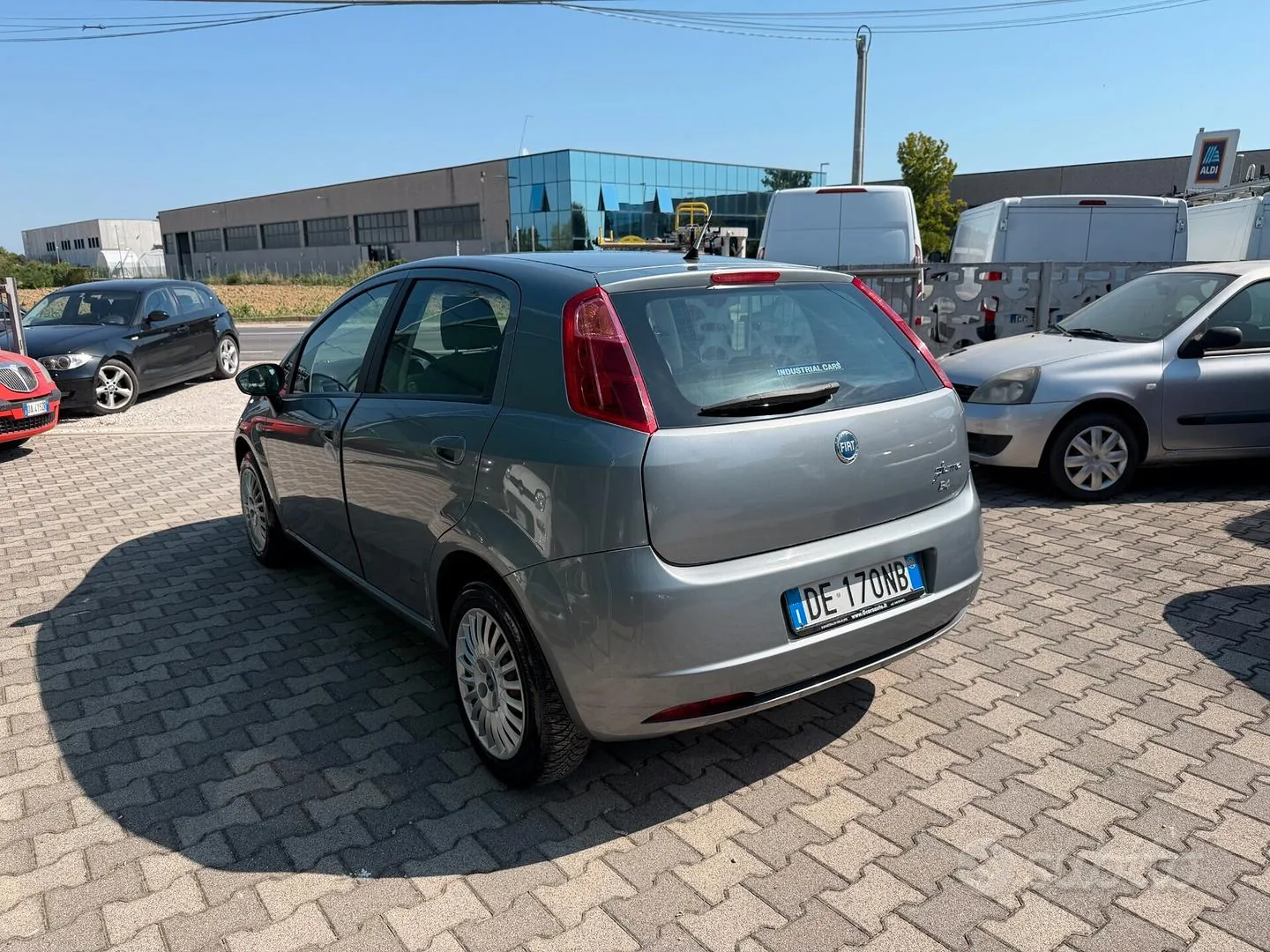 Fiat Grande Punto 2006 photo 5