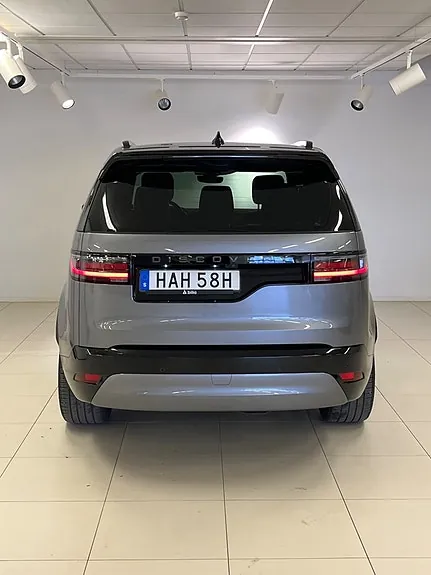 Land Rover Discovery 2025 photo 5