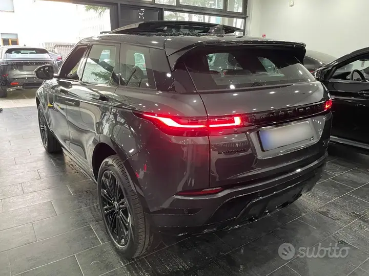 Land Rover Range Rover Evoque 2024 photo 5