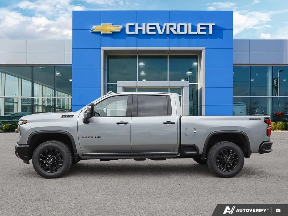 Chevrolet Silverado 2500Hd 2026 photo 3