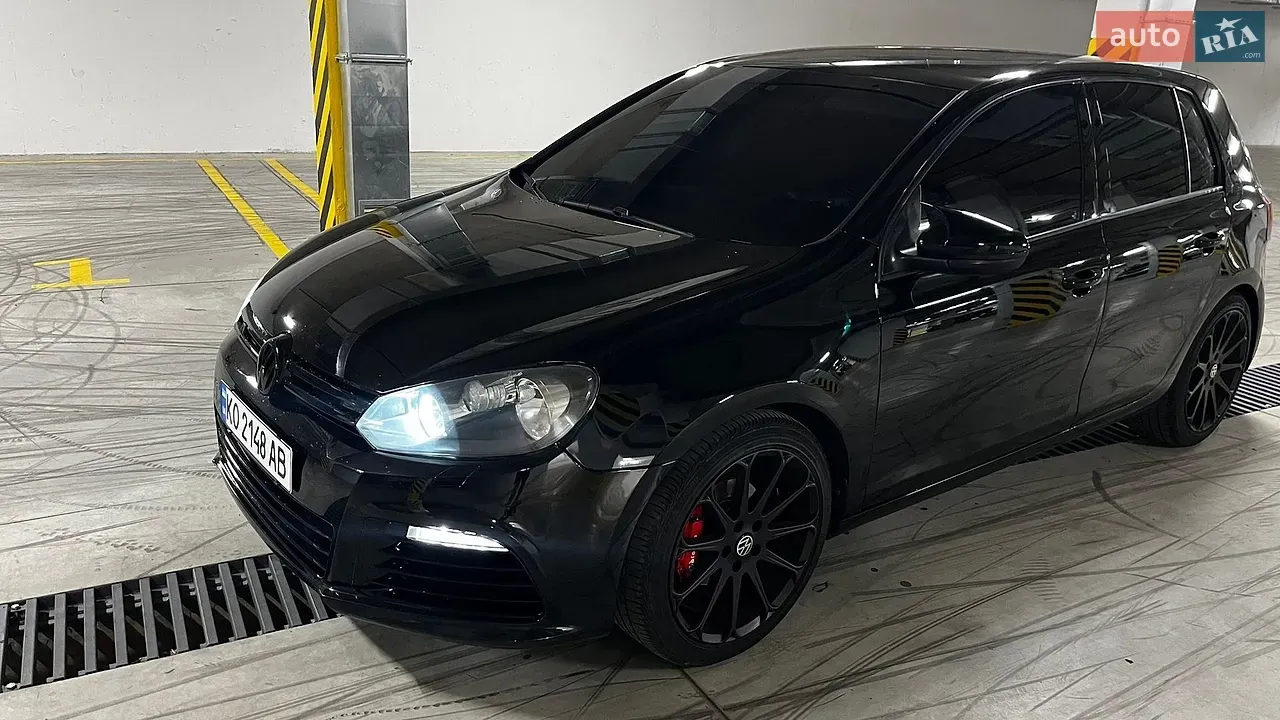 Volkswagen Golf 2010 photo 5