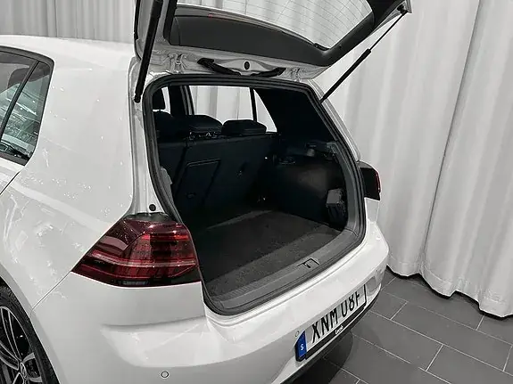 Volkswagen Golf I 2020 photo 4