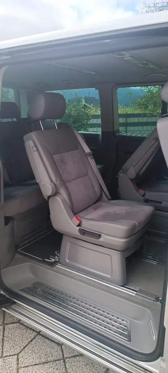 Volkswagen T5