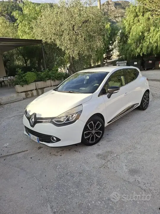 Renault Clio 2015 photo 4