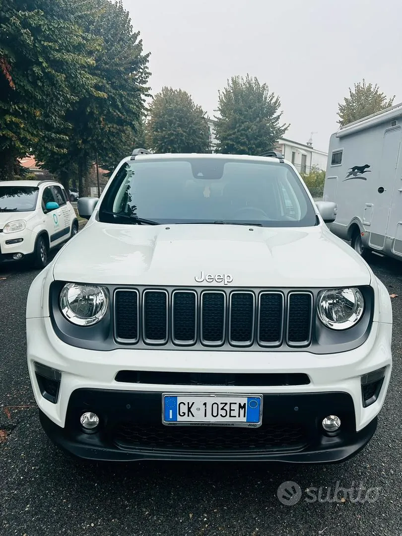 Jeep Renegade 2022 photo 3