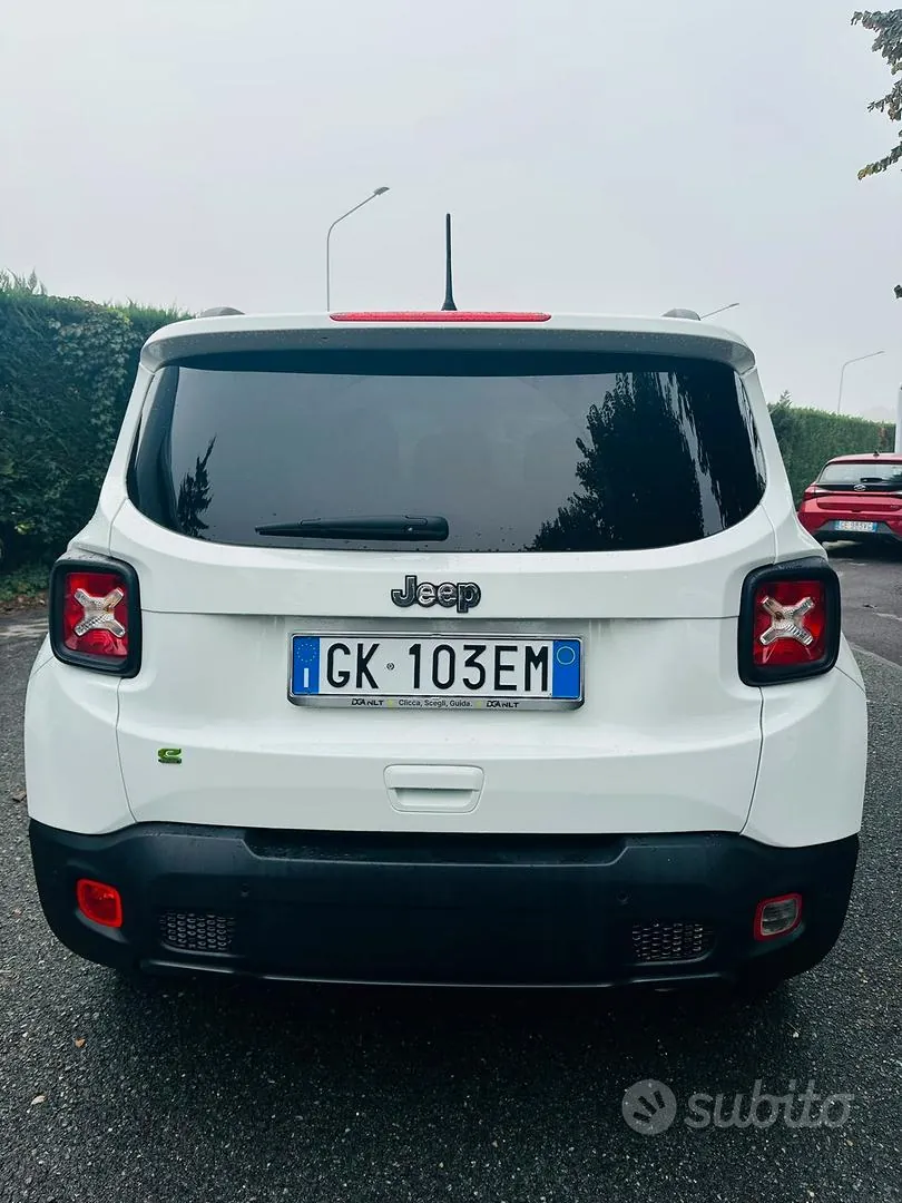 Jeep Renegade 2022 photo 4