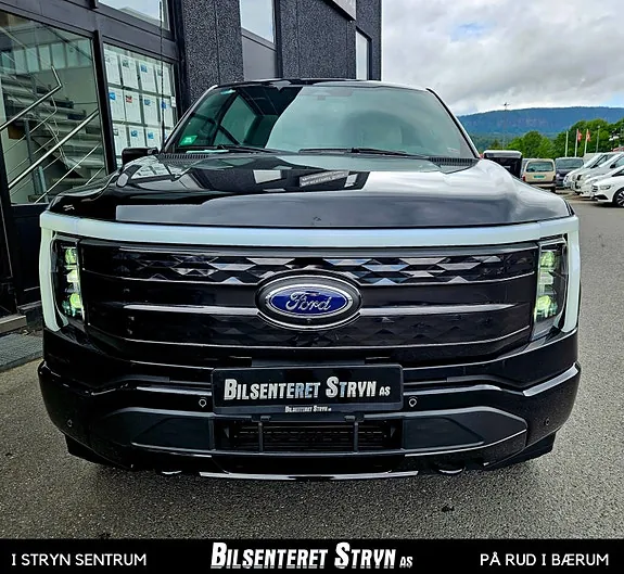 Ford F-150 2025 photo 2