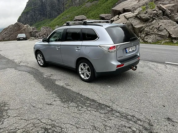 Mitsubishi Outlander 2013 photo 5