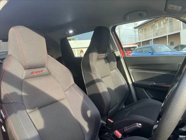 Suzuki Swift Sport 2021 photo 4