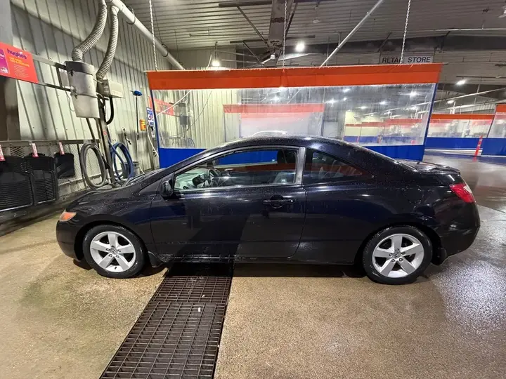 Honda Civic 2008 photo 3