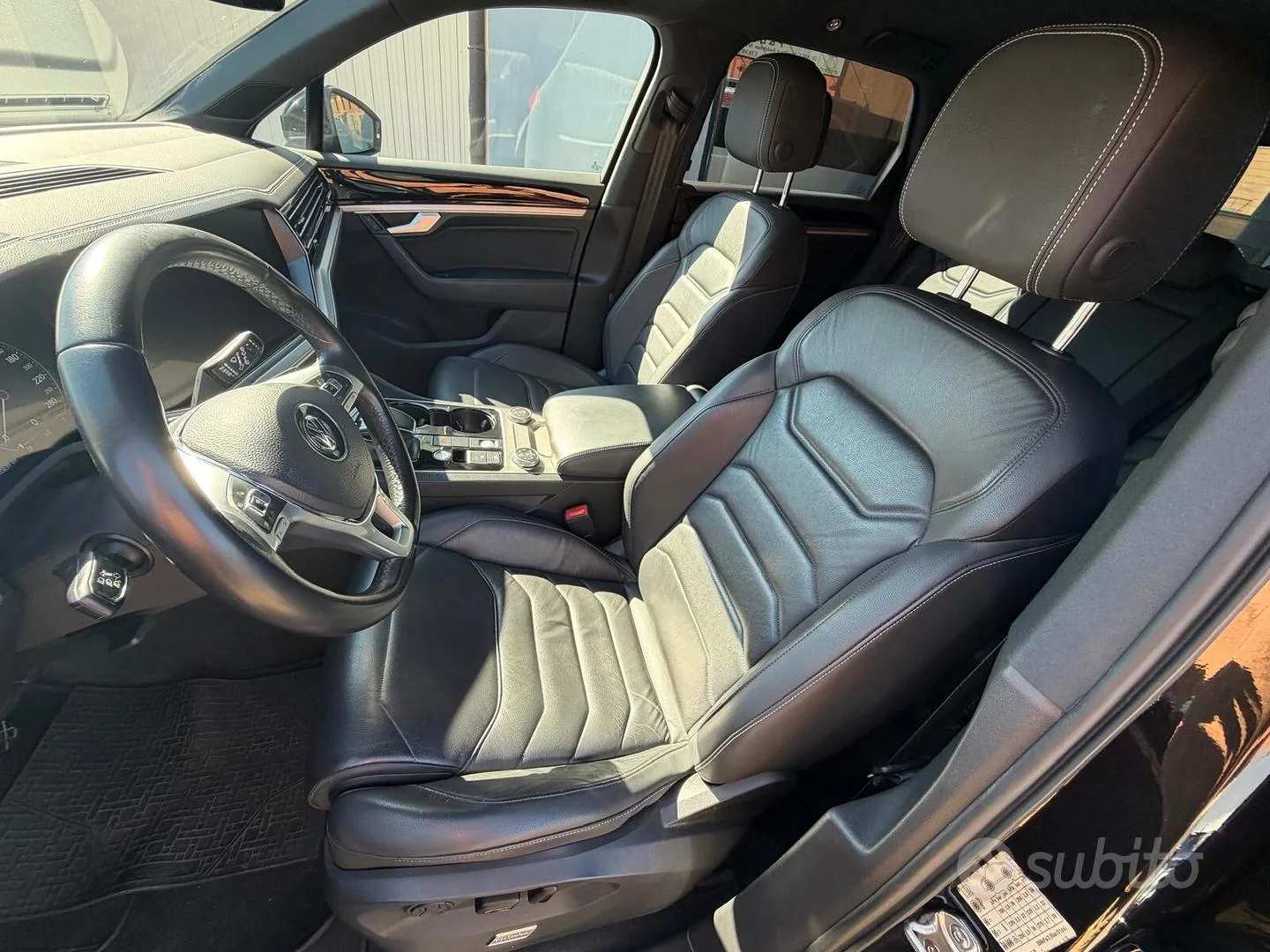 Volkswagen Touareg 2019 photo 5