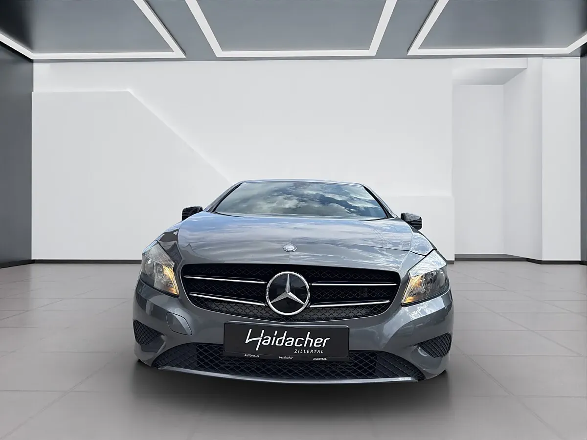 Mercedes-Benz A-Class 2014 photo 3
