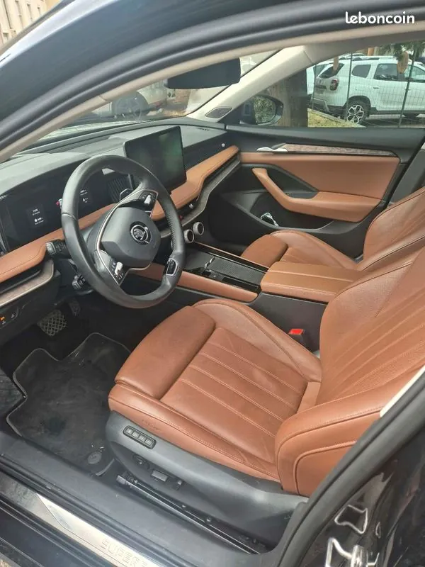 Skoda Superb 2024 photo 3