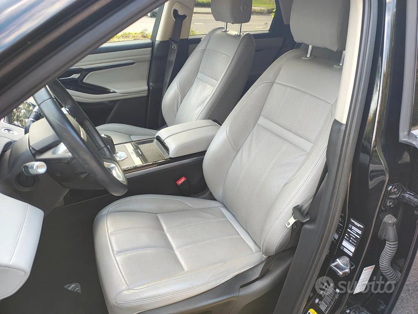 Land Rover Range Rover Evoque 2019 photo 5