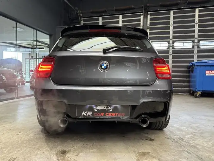 BMW 1 Series 2011 photo 3