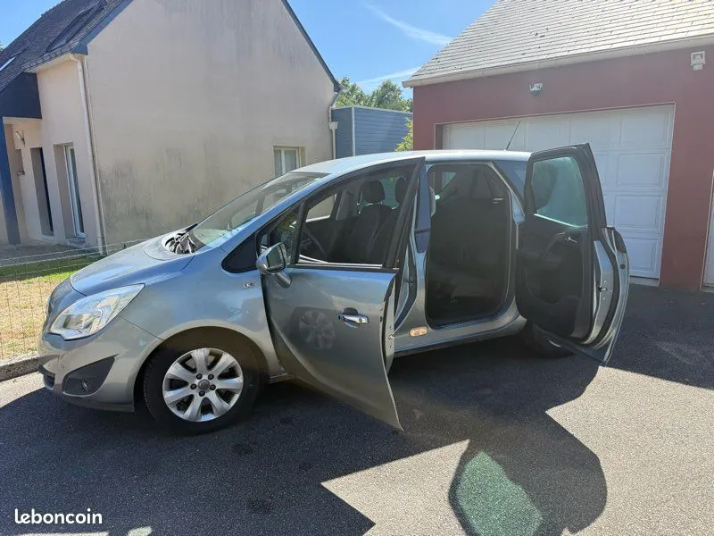 Opel Meriva 2012 photo 3