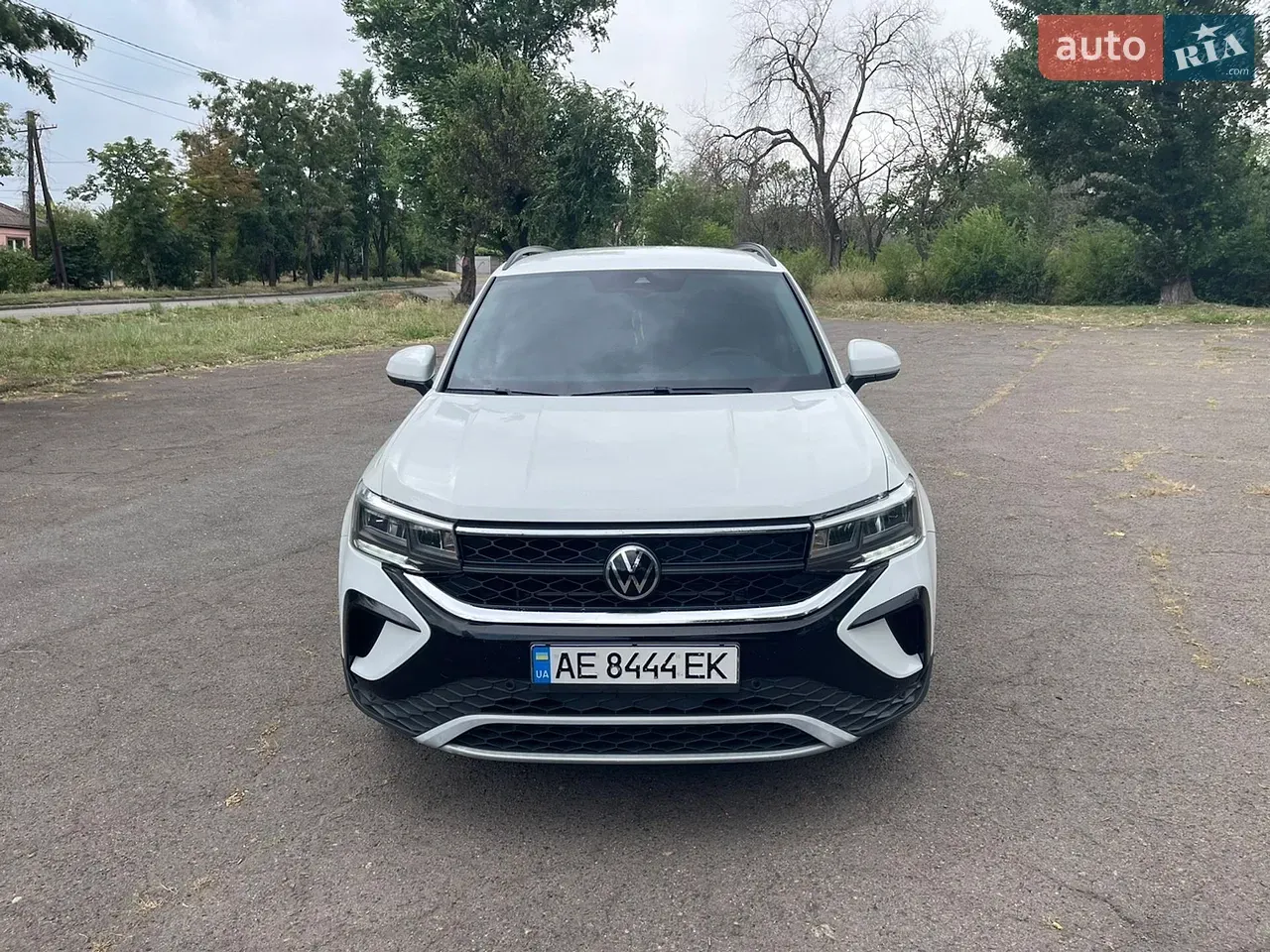 Volkswagen Taos 2022 photo 2