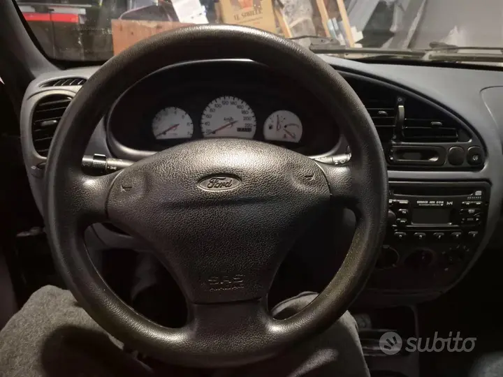 Ford Fiesta 1997 photo 5