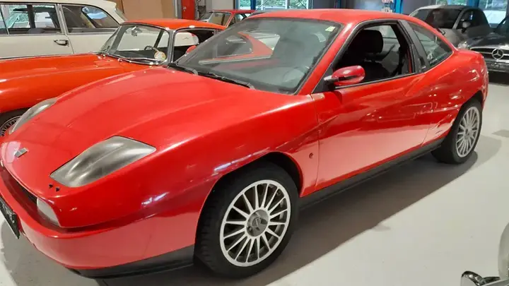 Fiat Coupé 1994 photo 3