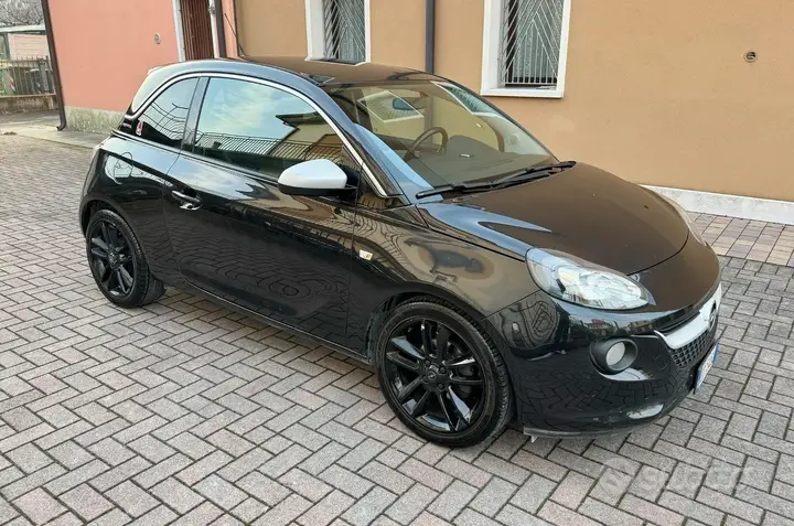 Opel Adam