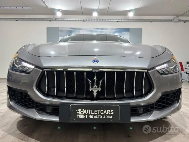 Maserati Ghibli 2018 photo 2