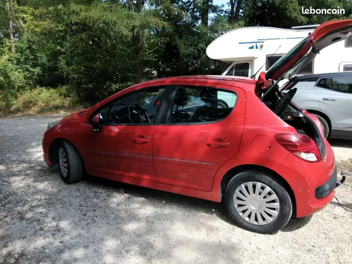 Peugeot 207