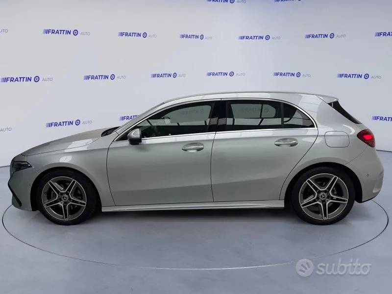 Mercedes-Benz A 180 2025 photo 2