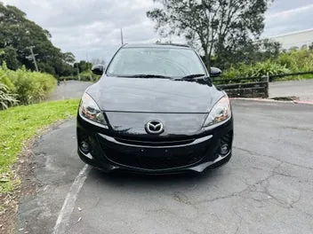 Mazda Axela 2012 photo 3