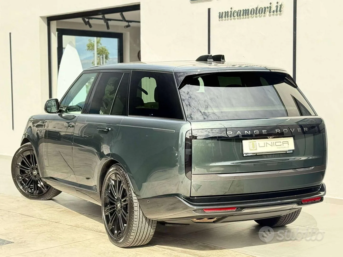 Land Rover Range Rover 2025 photo 3