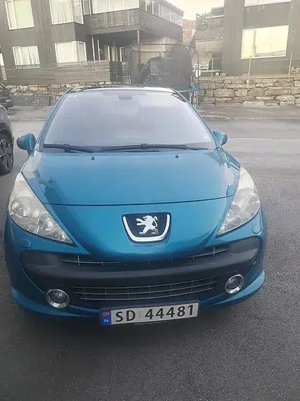 Peugeot 207 2008 photo 3