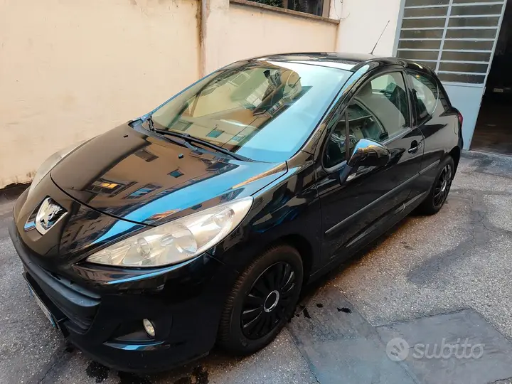 Peugeot 207