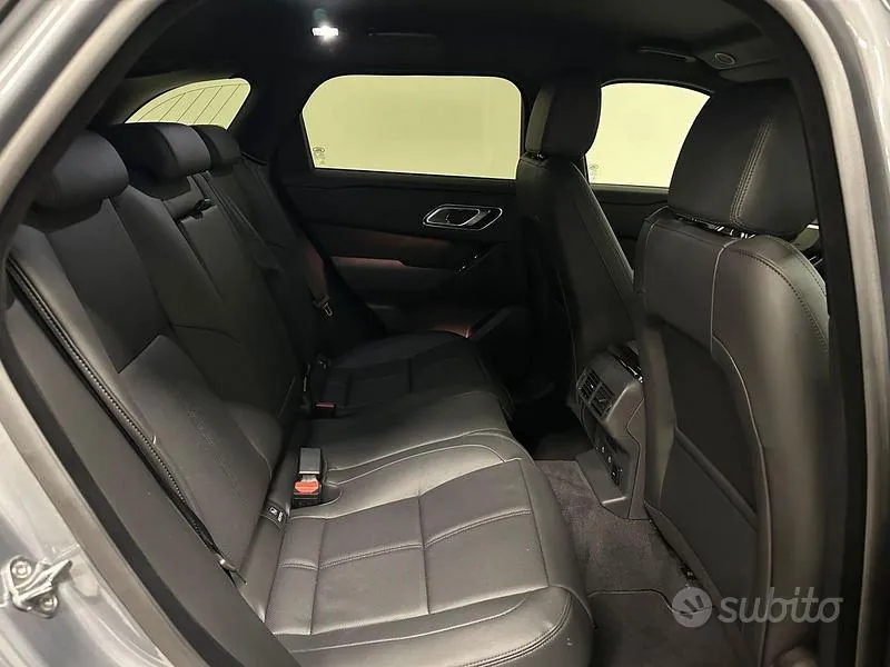 Land Rover Range Rover Velar 2025 photo 5