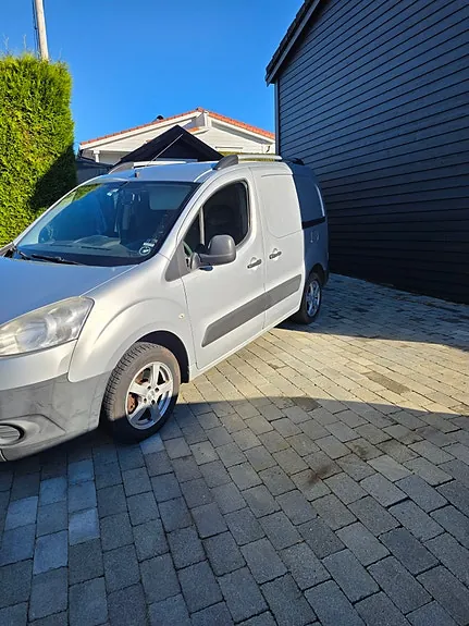 Peugeot Partner 2013 photo 2