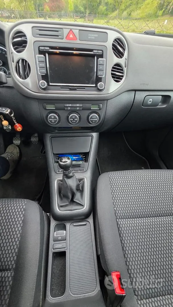 Volkswagen Tiguan 2009 photo 5