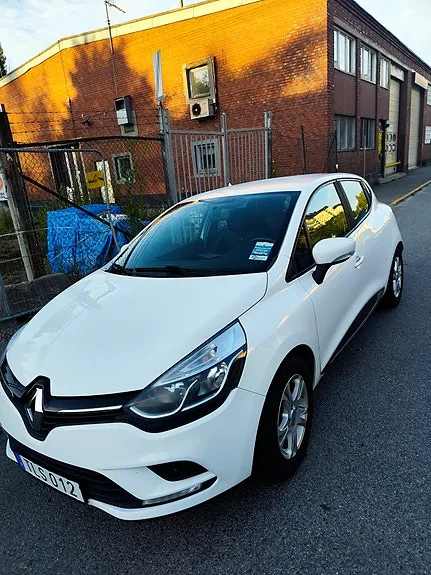 Renault Clio 2017 photo 2