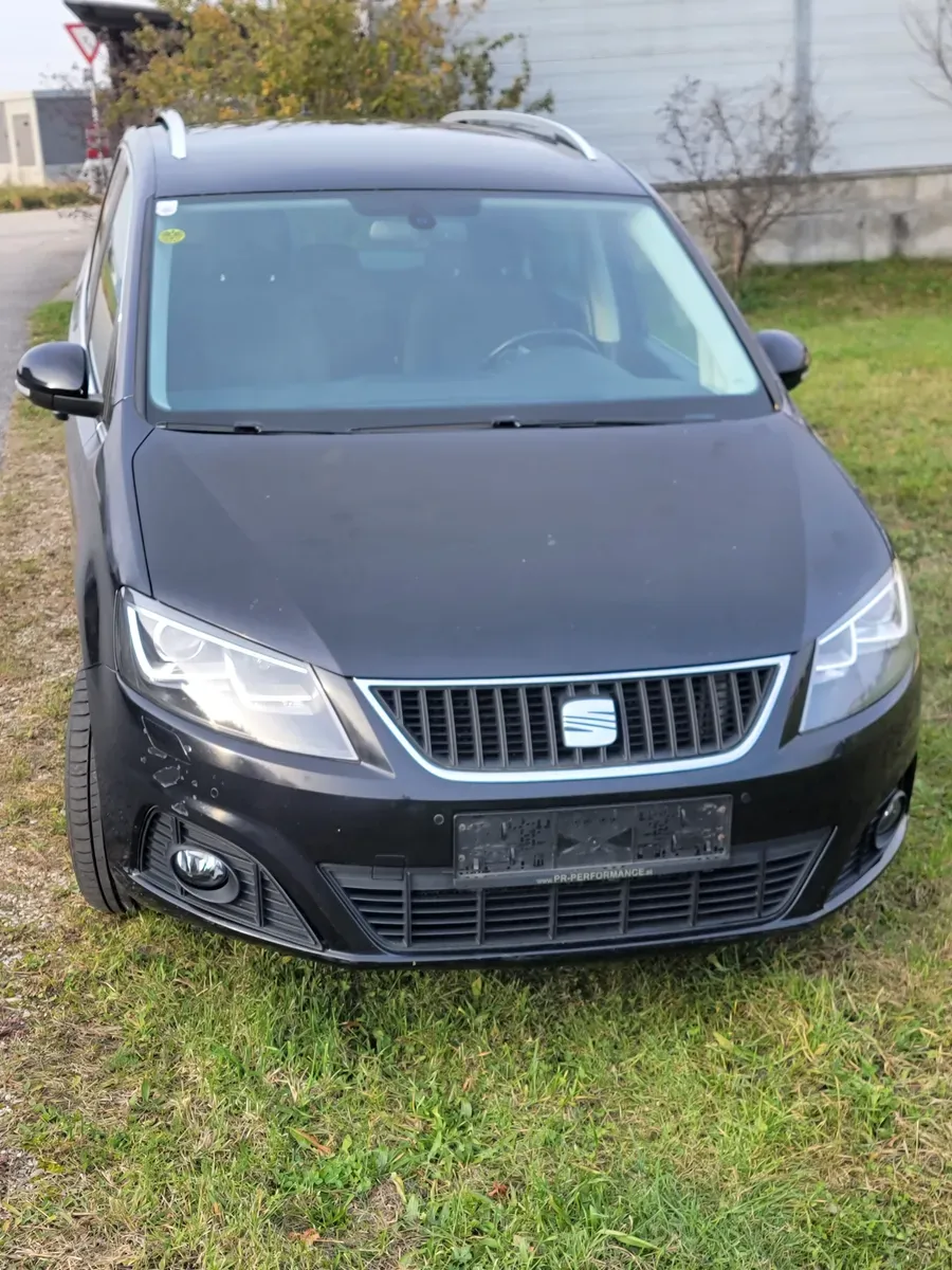 Seat Alhambra 2013 photo 3