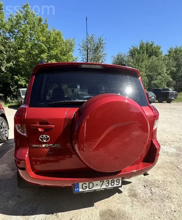 Toyota Rav4 2006 photo 2