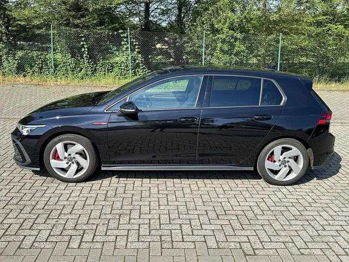 Volkswagen Golf 8