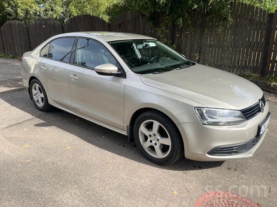 Volkswagen Jetta 2014 photo 3