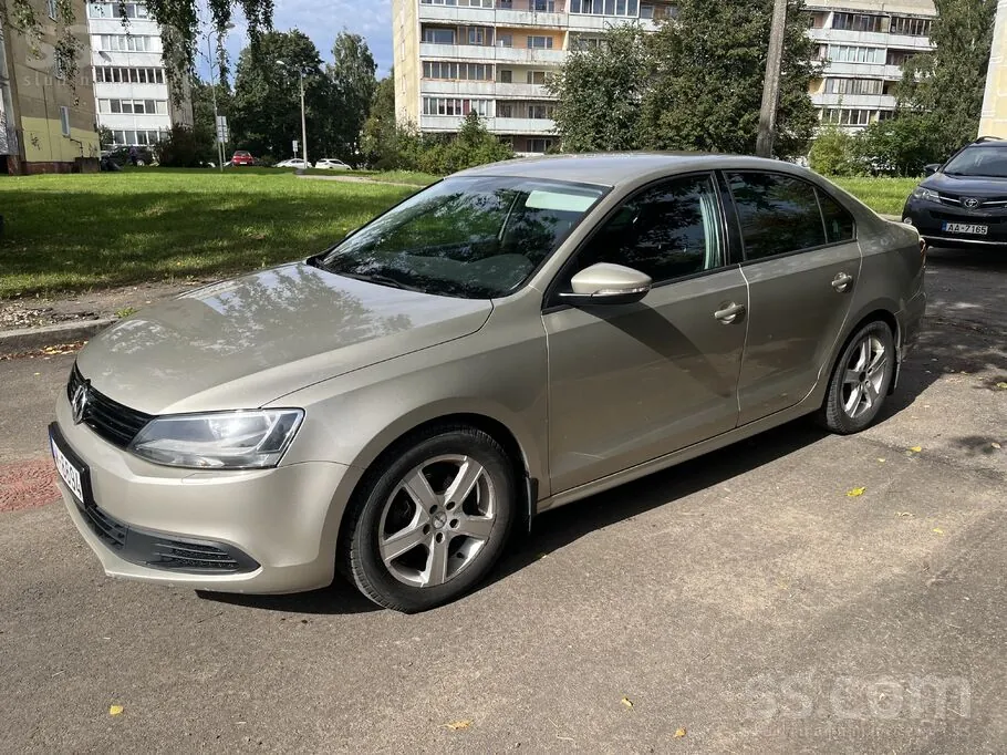 Volkswagen Jetta 2014 photo 2