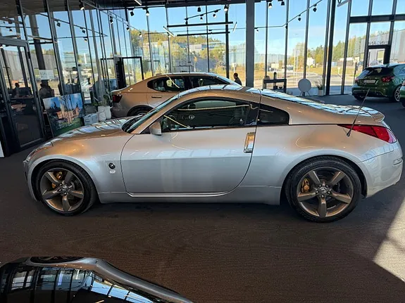 Nissan 350 Z 2004 photo 4
