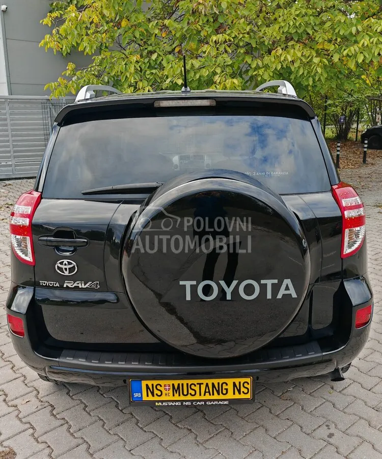 Toyota Rav 4 2010 photo 5