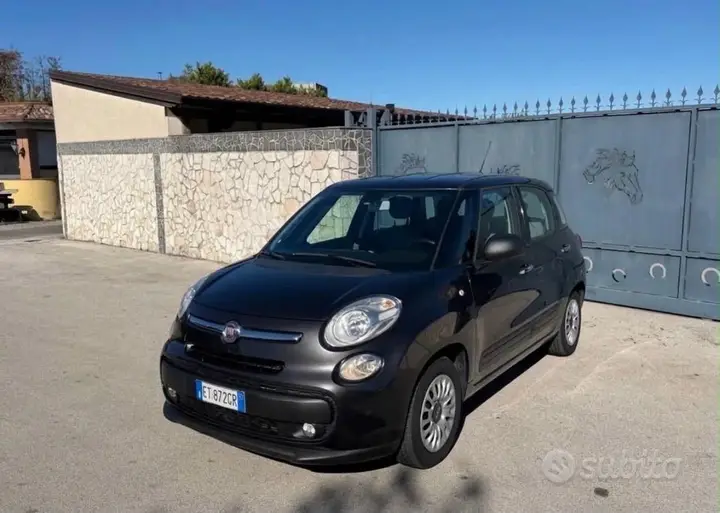 Fiat 500L 2014 photo 2
